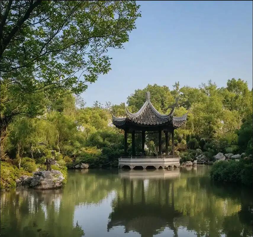 呼图壁县初礼餐饮有限公司